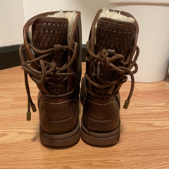 UGG Boots - Picture 3 of 3